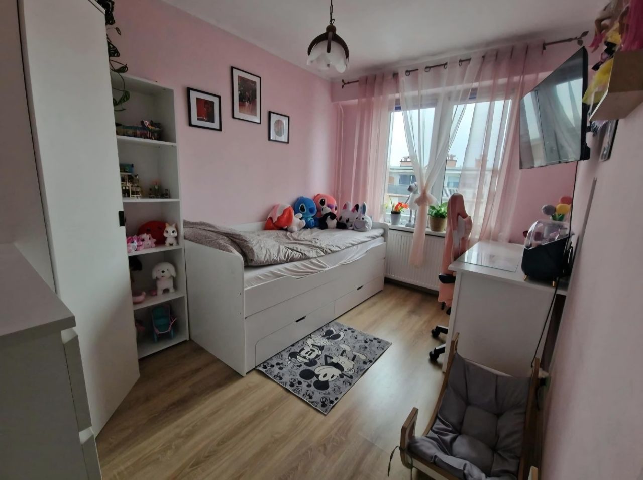 Mieszkanie 4-pokojowe Długie. Zdjęcie 3