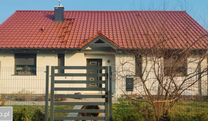 dom wolnostojący, 4 pokoje Nowy Dwór