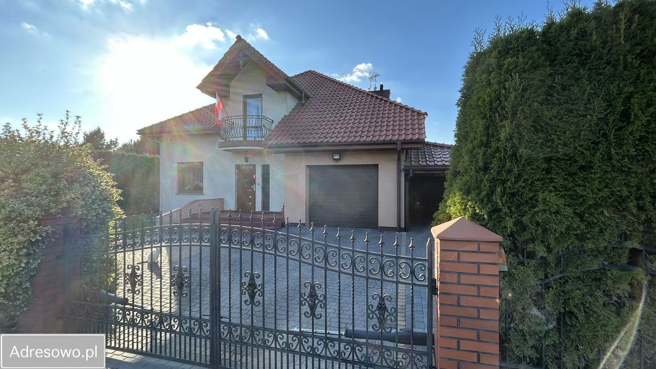 dom wolnostojący, 5 pokoi Łochowo. Zdjęcie 10