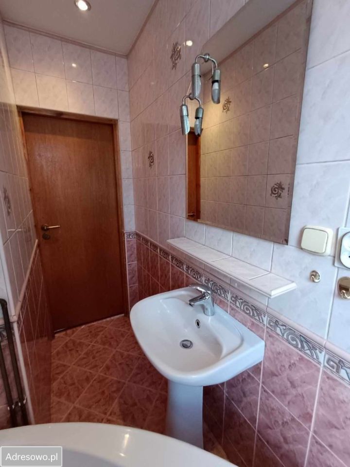 dom wolnostojący, 6 pokoi Góra Kalwaria. Zdjęcie 12