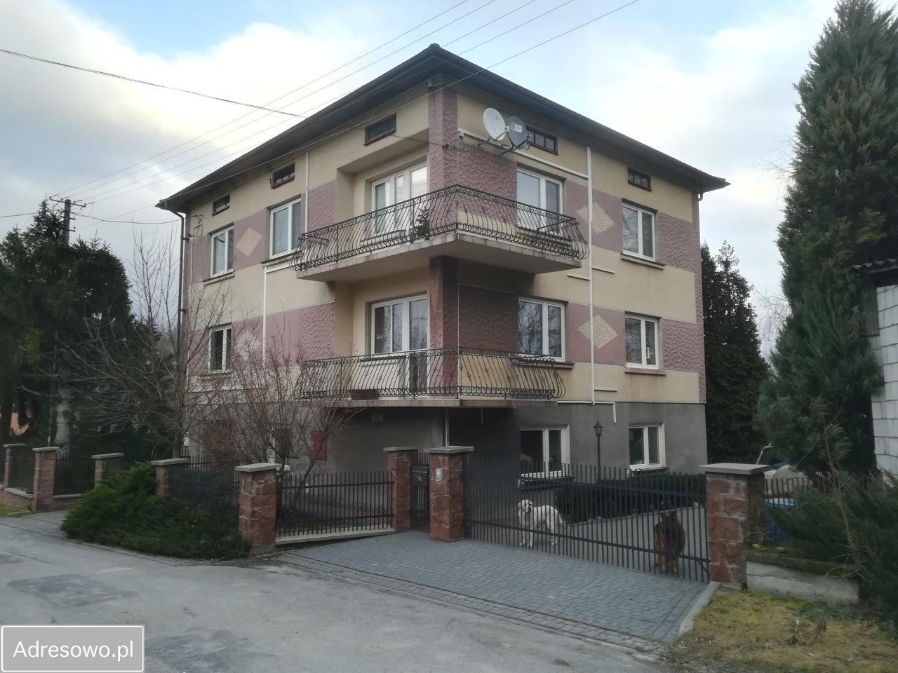 dom wolnostojący, 7 pokoi Stary Garbów