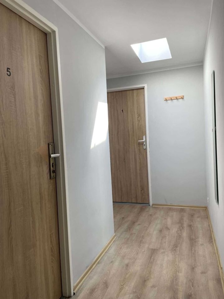 dom wolnostojący, 7 pokoi Łódź Górna, ul. Śląska. Zdjęcie 1