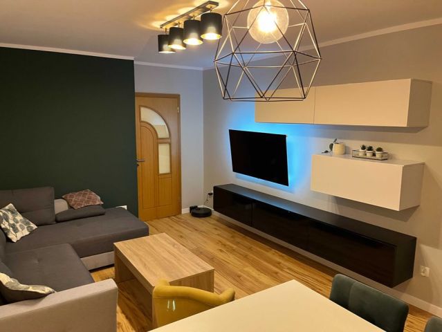 Mieszkanie 3-pokojowe Kluczbork. Zdjęcie 1