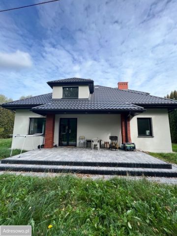 dom wolnostojący, 5 pokoi Pilawa, ul. Klonowa. Zdjęcie 1
