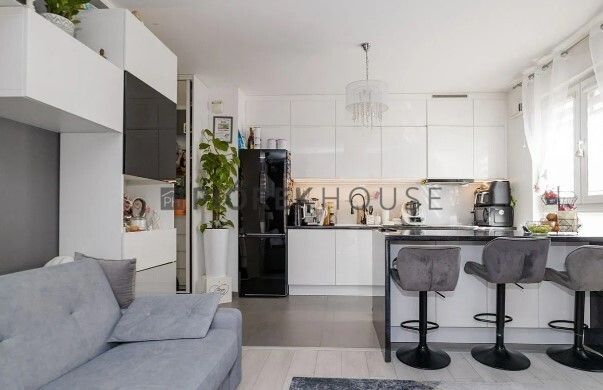 Mieszkanie 3-pokojowe Warszawa Targówek, ul. Płosa. Zdjęcie 3