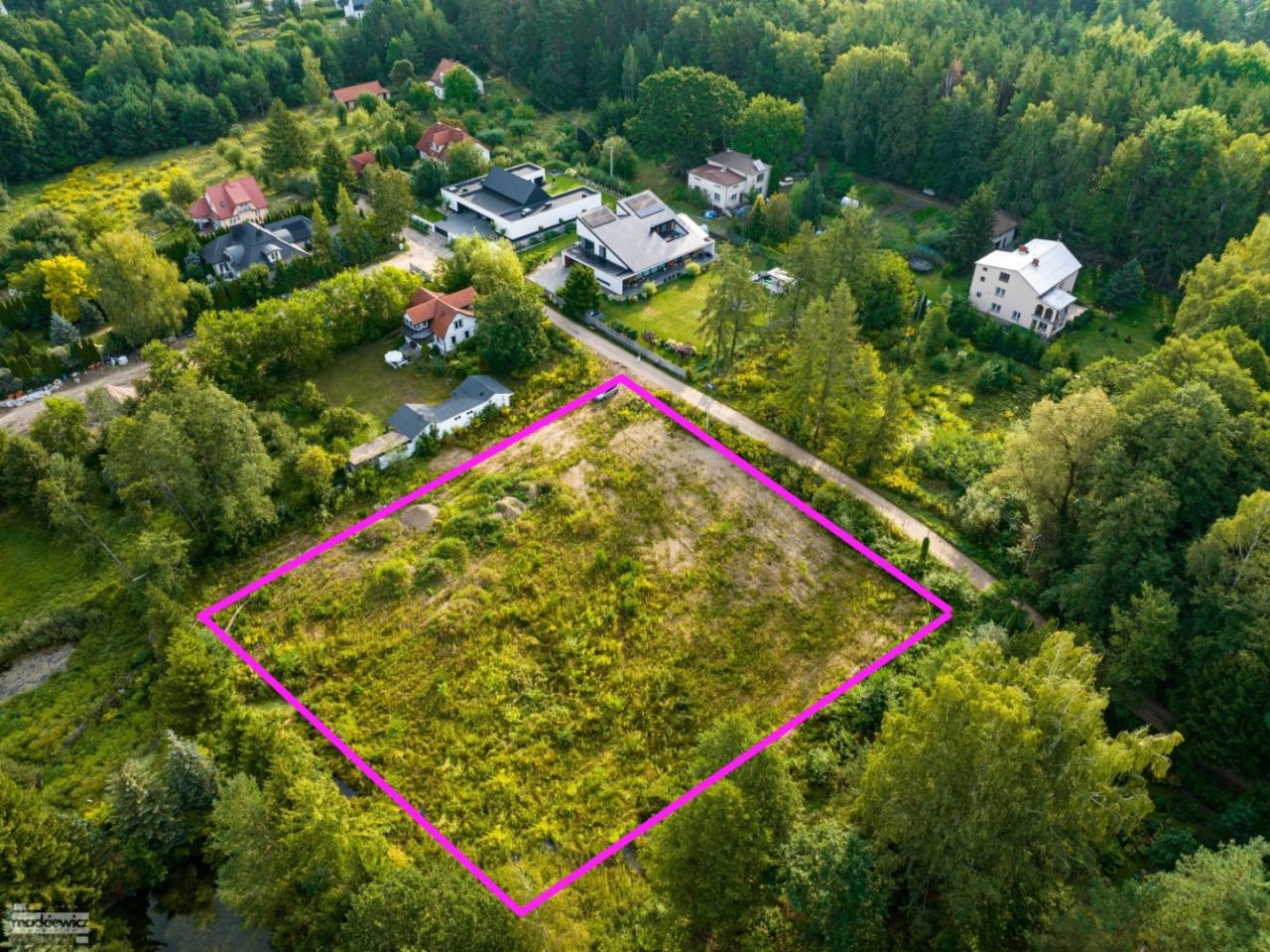 Działka budowlana Niewodnica Kościelna, ul. Zdrojowa. Zdjęcie 1