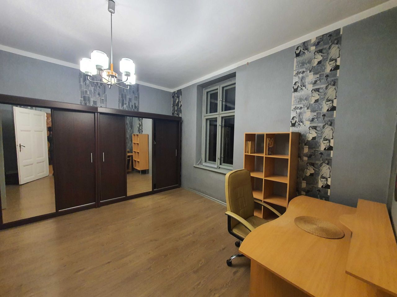 Mieszkanie 3-pokojowe Chorzów, ul. 3 Maja. Zdjęcie 4