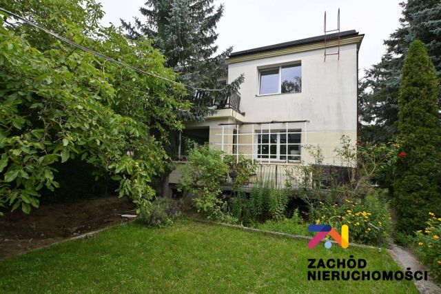 dom wolnostojący, 6 pokoi Zielona Góra. Zdjęcie 1