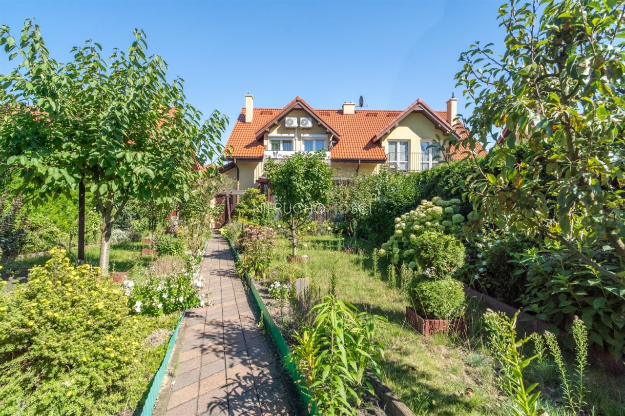 dom szeregowy, 4 pokoje Wołów, ul. Zaułek Zielony. Zdjęcie 16