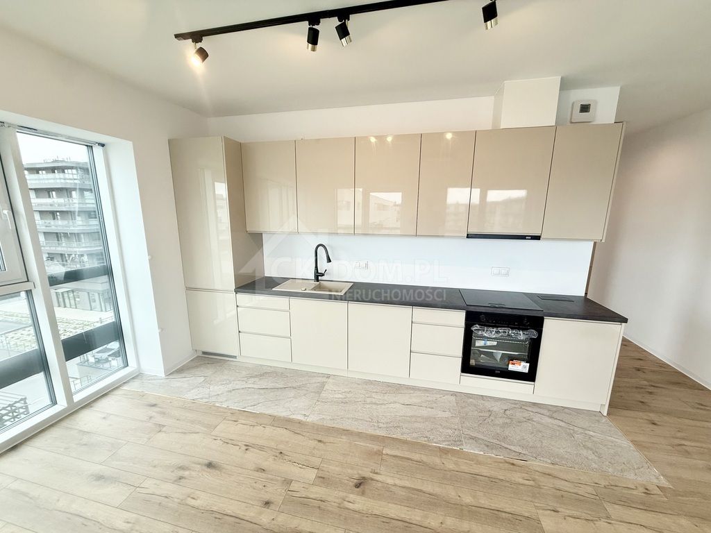 Mieszkanie 3-pokojowe Kielce, ul. Zagnańska. Zdjęcie 2