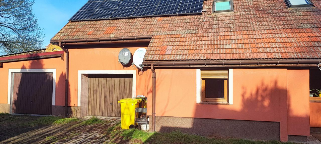 dom wolnostojący, 5 pokoi Tarnowiec. Zdjęcie 32