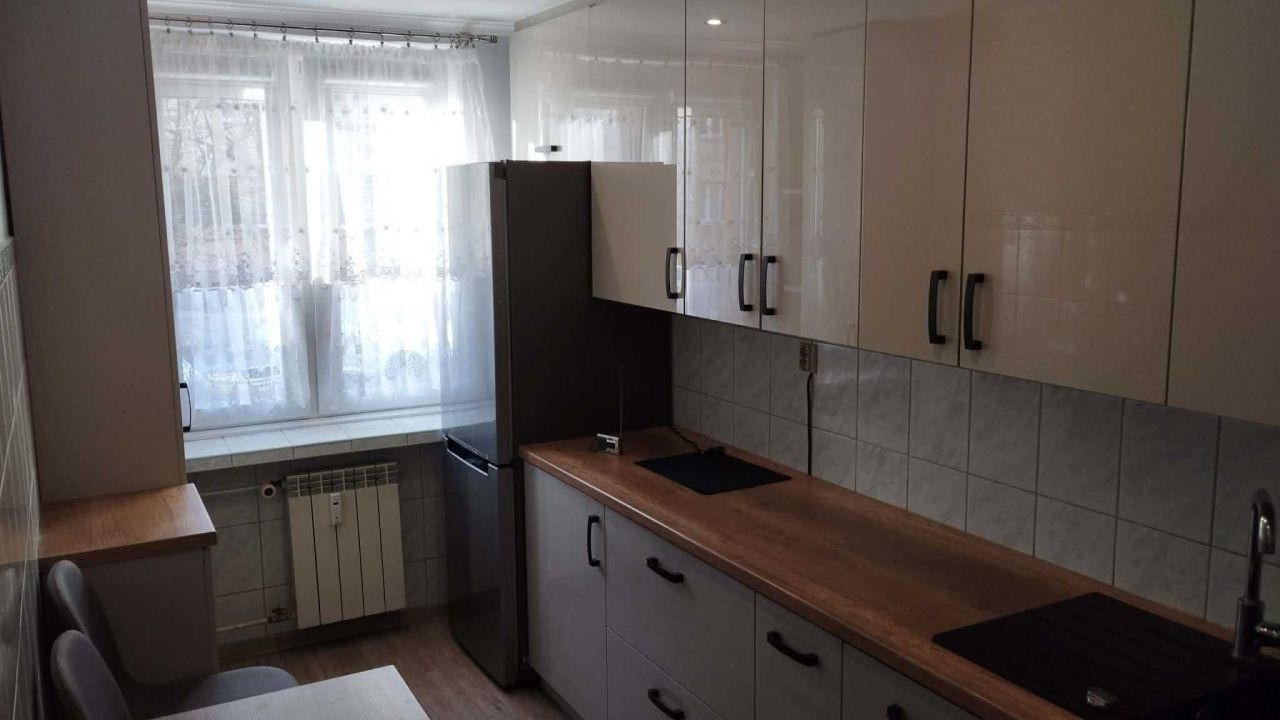 Mieszkanie 2-pokojowe Tarnobrzeg, ul. Stanisława Wyspiańskiego. Zdjęcie 2