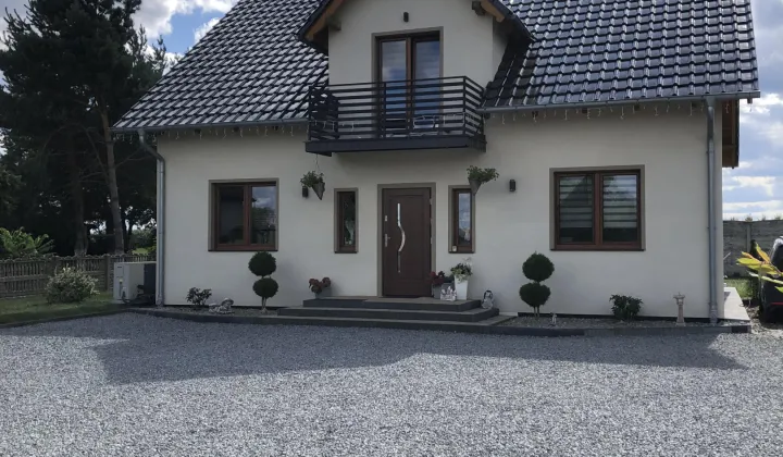 dom wolnostojący, 6 pokoi Krasowice, ul. Słoneczna