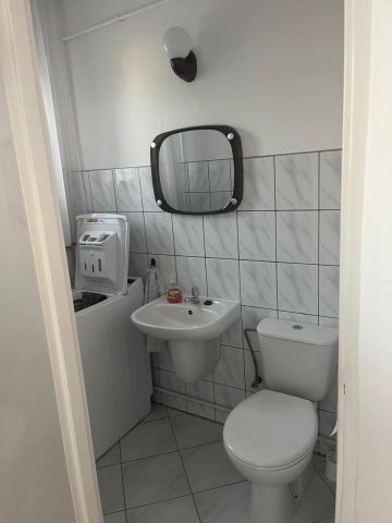 gospodarstwo, 5 pokoi Sternalice. Zdjęcie 12