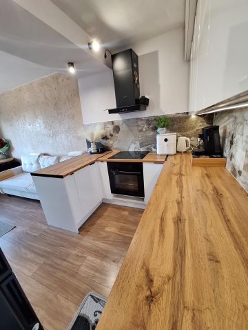 Mieszkanie 3-pokojowe Koszalin Północ, ul. gen. Władysława Sikorskiego. Zdjęcie 1