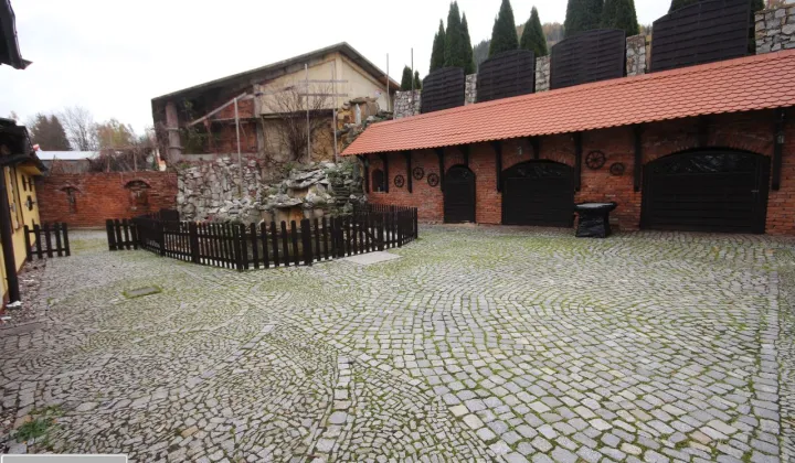 dom wolnostojący, 10 pokoi Boguszów-Gorce Gorce, ul. Tadeusza Kościuszki