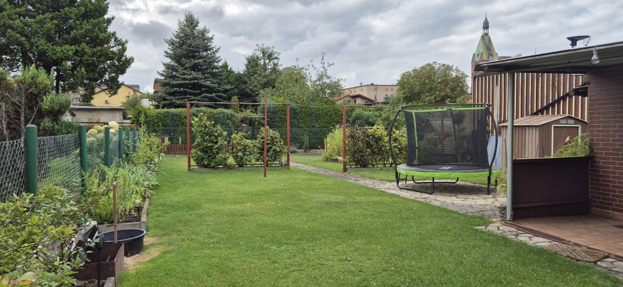 Działka na sprzedaż bez pośredników 
 
 ul. Walentego Roździeńskiego 
 
 Piekary Śląskie Brzeziny Śląskie - Widok 2