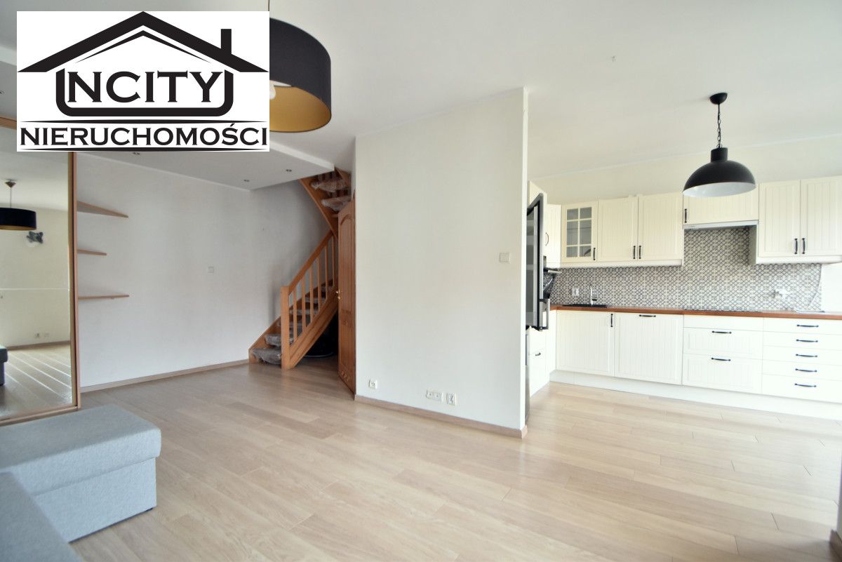 Mieszkanie 3-pokojowe Gdynia Wielki Kack, ul. Gryfa Pomorskiego. Zdjęcie 2