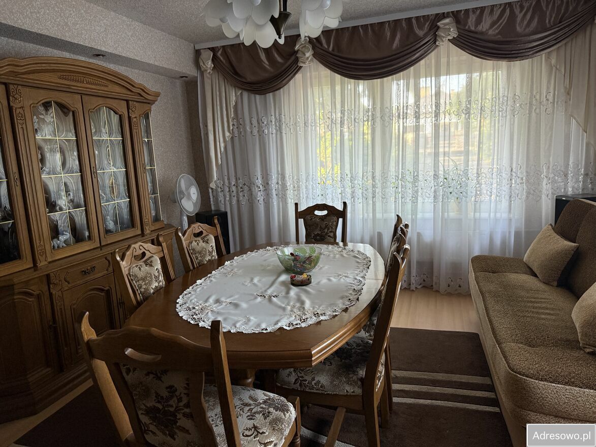 dom wolnostojący, 5 pokoi Radom Janiszpol, ul. gen. Stefana Roweckiego "Grota". Zdjęcie 3