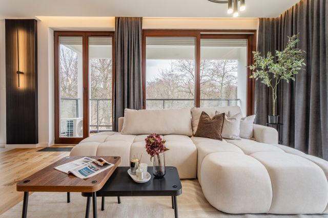 Mieszkanie 5-pokojowe Wrocław Krzyki, ul. Rybnicka. Zdjęcie 1