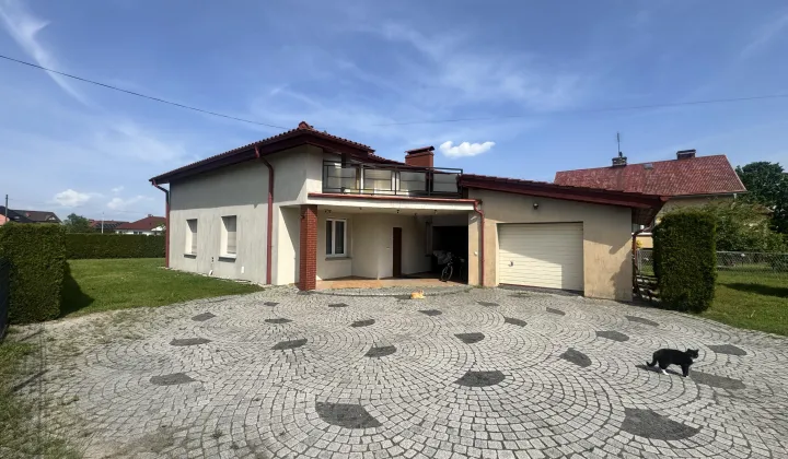 dom wolnostojący, 6 pokoi Kobylice