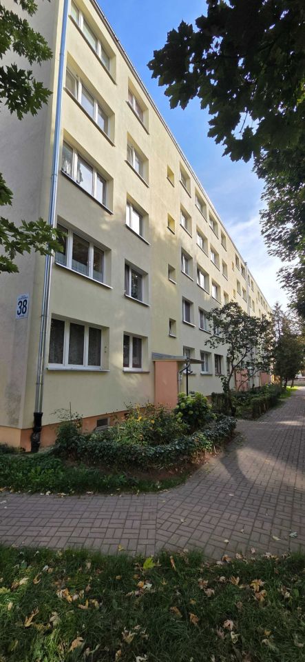 Mieszkanie 3-pokojowe Konstantynów Łódzki, ul. Mikołaja Kopernika. Zdjęcie 1