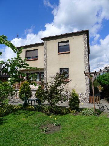 dom wolnostojący, 4 pokoje Dolna Grupa. Zdjęcie 1