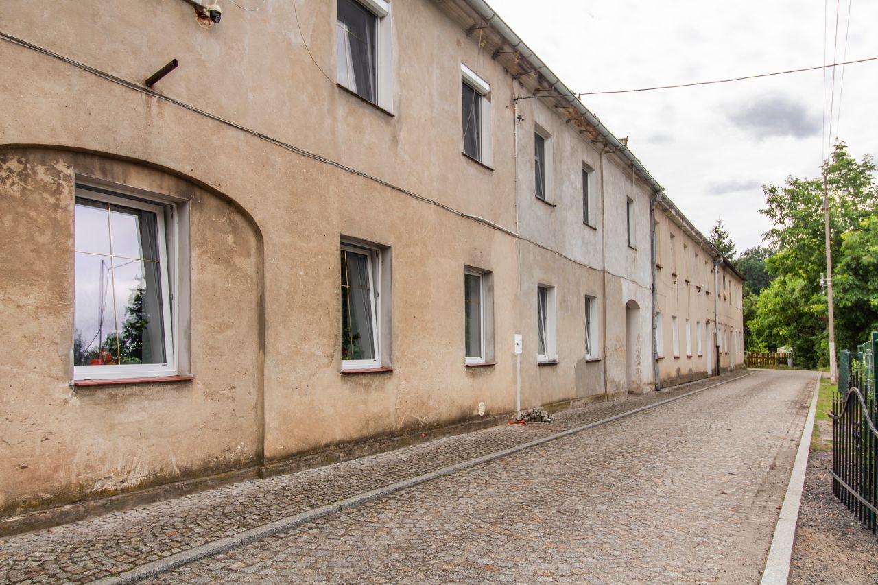 Mieszkanie 3-pokojowe Brody, pl. Plac Zamkowy. Zdjęcie 15