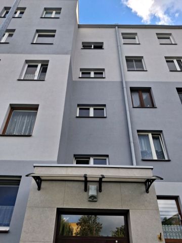 Mieszkanie 2-pokojowe Bełchatów, ul. 1 Maja. Zdjęcie 1