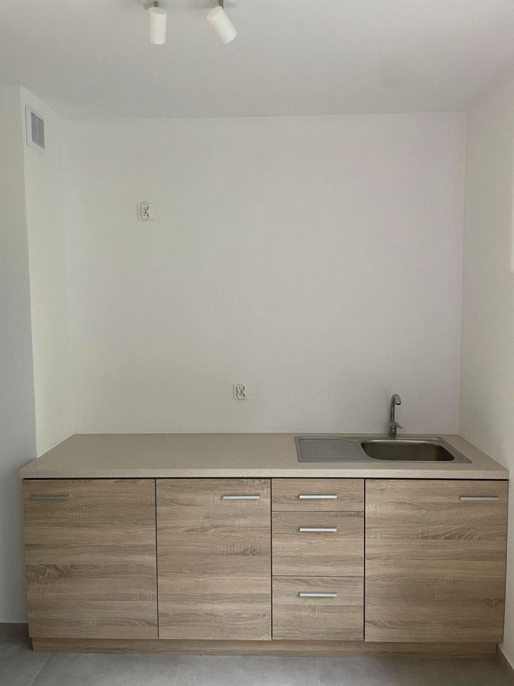 Lokal Święta Katarzyna, ul. Polna. Zdjęcie 3