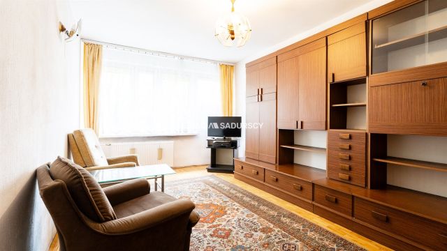 Mieszkanie 4-pokojowe Kraków Krowodrza, ul. Krowoderskich Zuchów. Zdjęcie 1