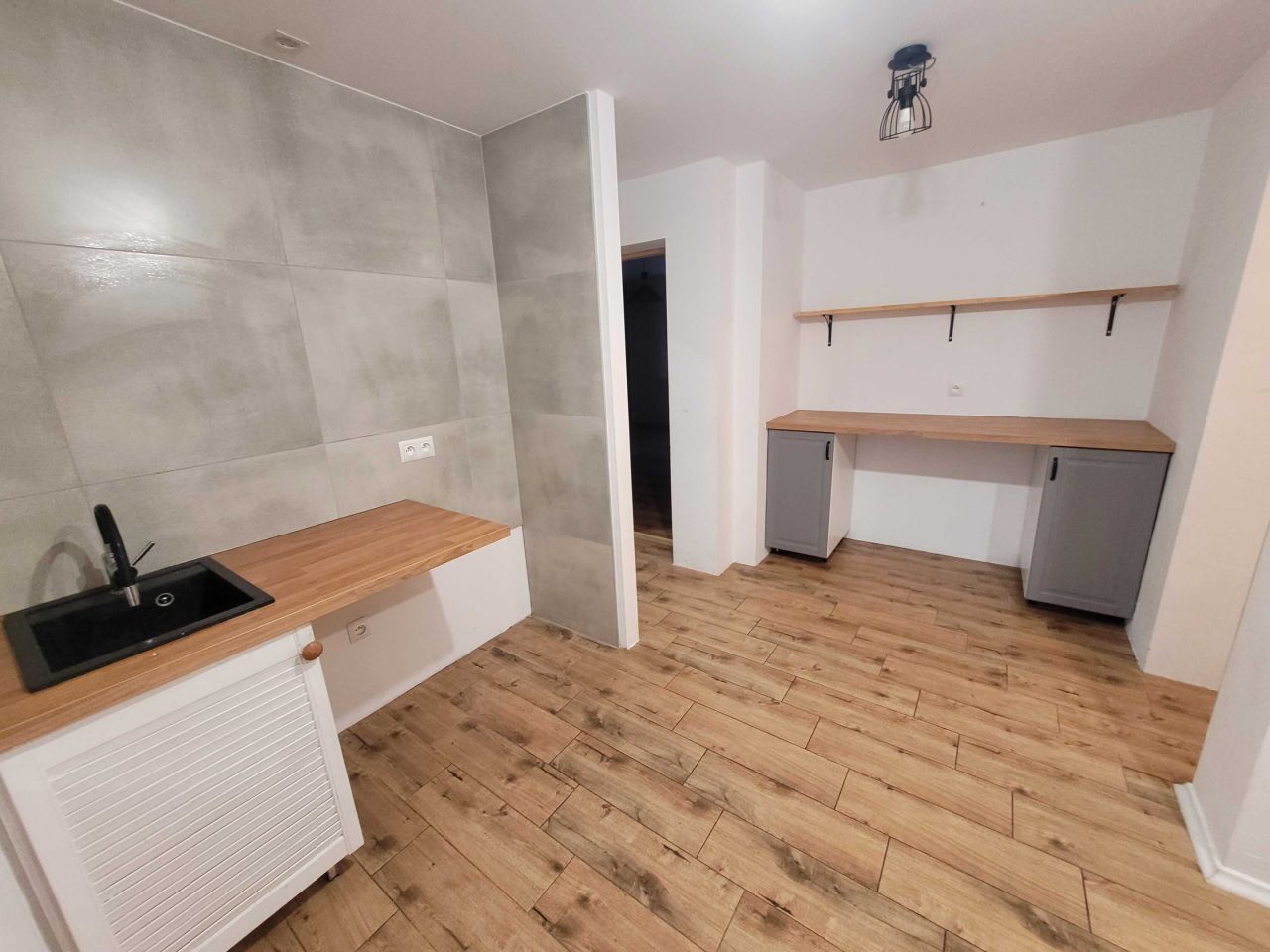 Mieszkanie 3-pokojowe Garwół. Zdjęcie 4