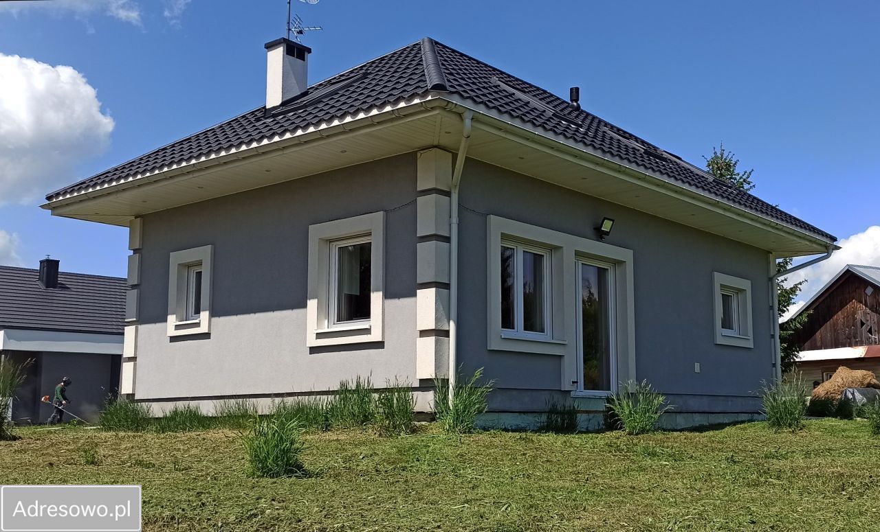 dom wolnostojący, 4 pokoje Krosno, ul. Klonowa