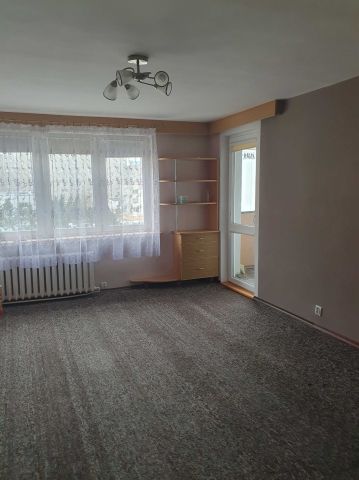 Mieszkanie 3-pokojowe Suwałki, ul. Jerzego Antoniewicza. Zdjęcie 1