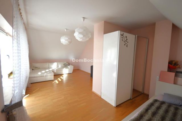 dom wolnostojący, 5 pokoi Naszacowice. Zdjęcie 9