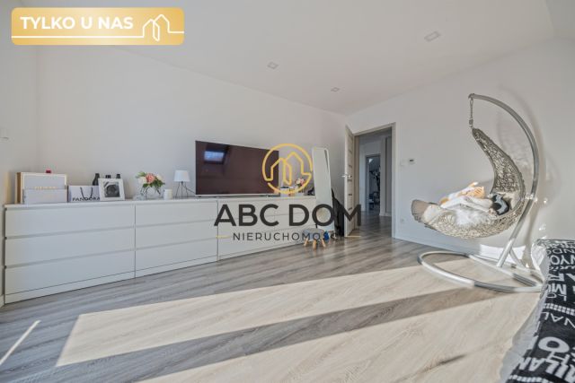 dom wolnostojący, 5 pokoi Sierakowice. Zdjęcie 12