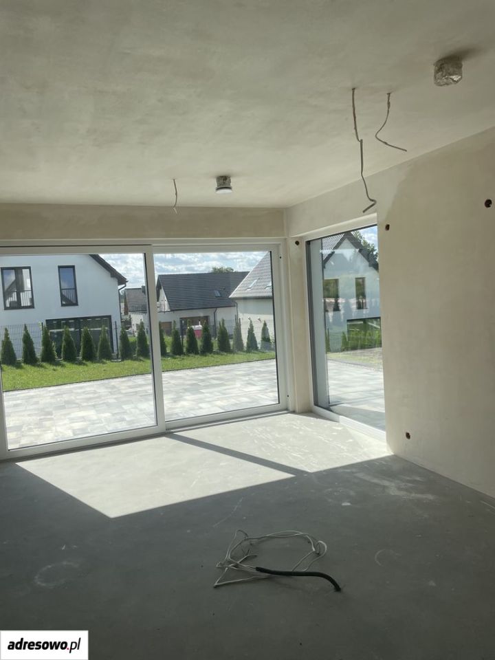 dom wolnostojący, 5 pokoi Masłomiąca, ul. Parkowa. Zdjęcie 10