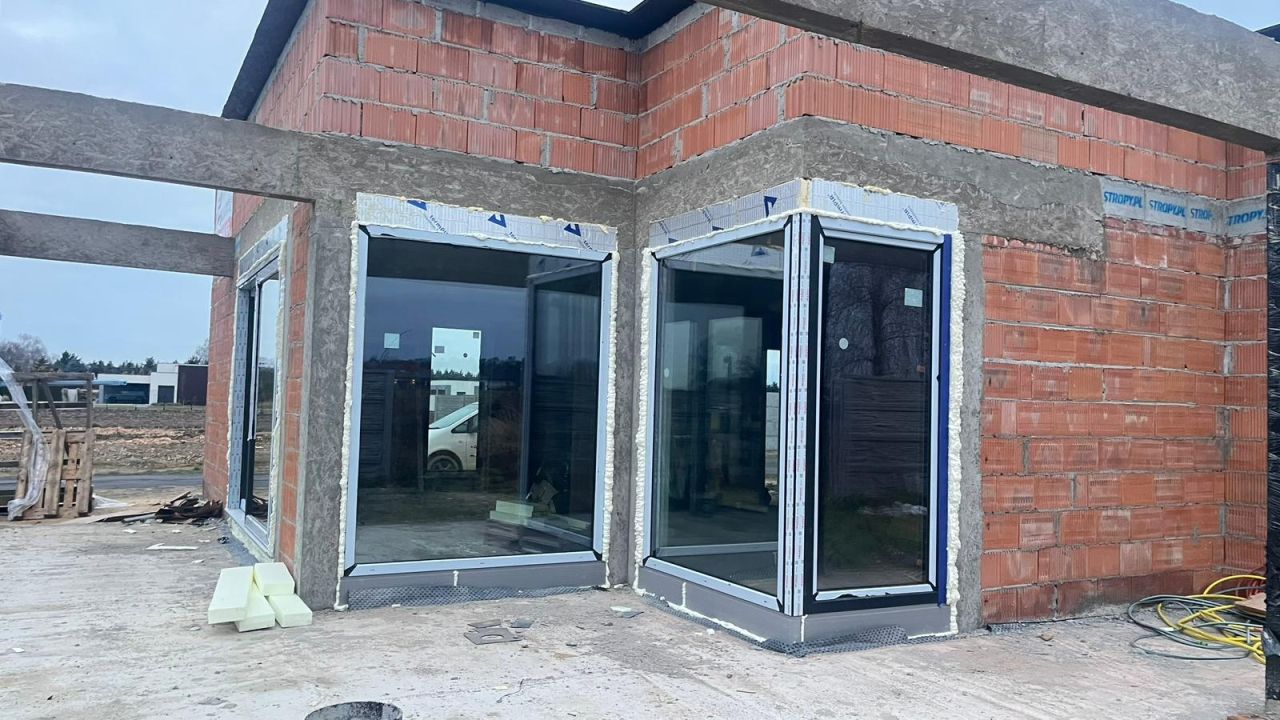 dom wolnostojący, 5 pokoi Zagorzyn. Zdjęcie 2