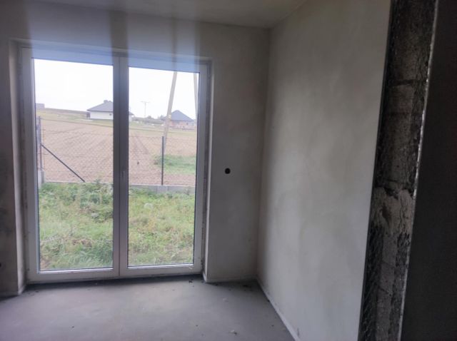 Mieszkanie 4-pokojowe Ropczyce, ul. Kolonia. Zdjęcie 1