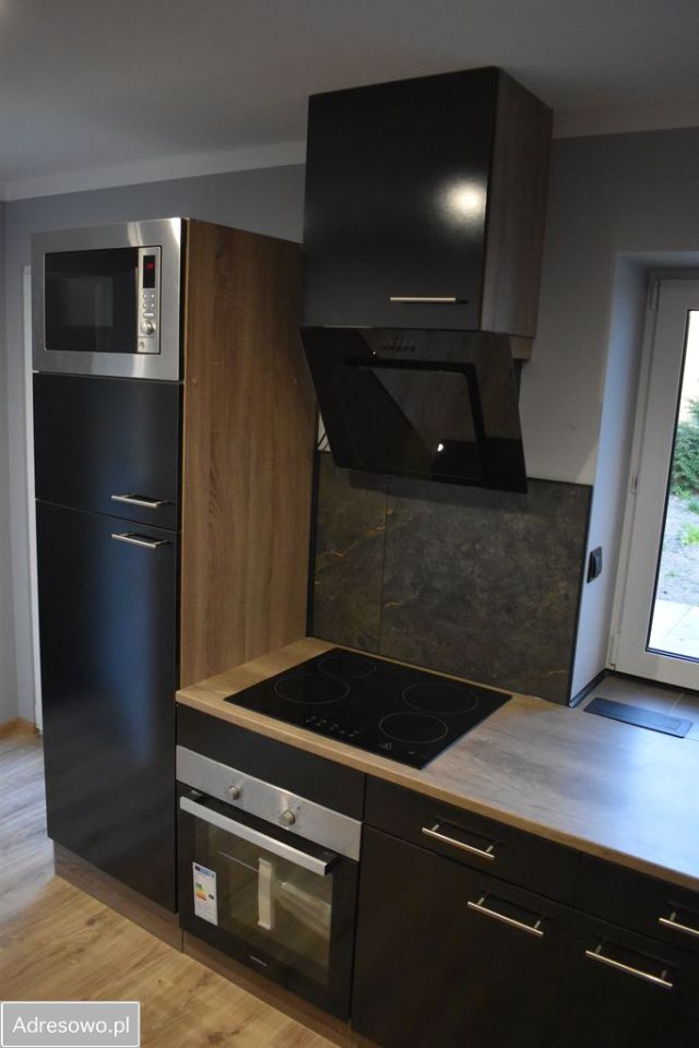 bliźniak, 2 pokoje Rów. Zdjęcie 16