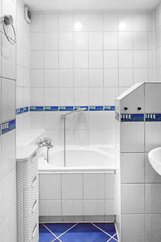 Mieszkanie 4-pokojowe Bielsko-Biała Osiedle Karpackie. Zdjęcie 2