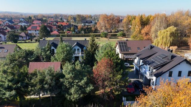 bliźniak, 4 pokoje Śledziejowice. Zdjęcie 5
