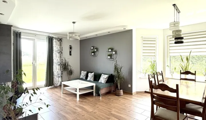 dom wolnostojący, 5 pokoi Mścice, ul. Malinowa