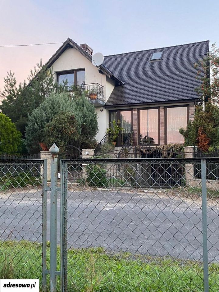dom wolnostojący, 5 pokoi Gromadka. Zdjęcie 6