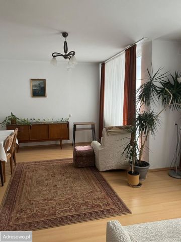 Mieszkanie 3-pokojowe Skarżysko-Kamienna, ul. Mickiewicza. Zdjęcie 1