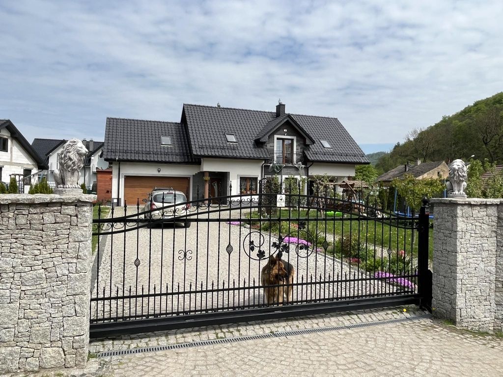 dom wolnostojący, 6 pokoi Wojcieszów. Zdjęcie 2