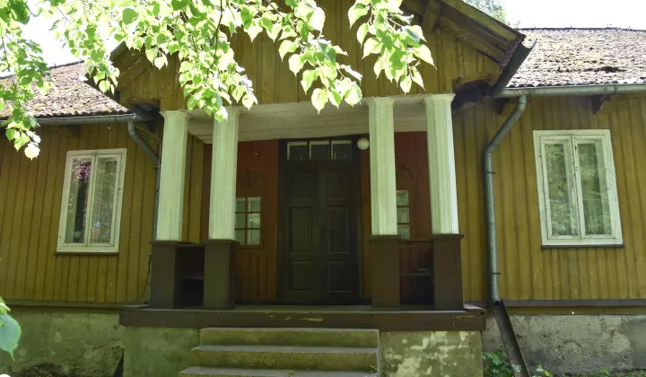 dom wolnostojący, 7 pokoi Tomaszów Mazowiecki Nagórzyce, ul. Starowiejska