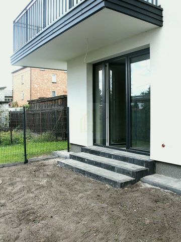 dom szeregowy, 3 pokoje Radzymin, ul. gen. Józefa Hallera. Zdjęcie 17