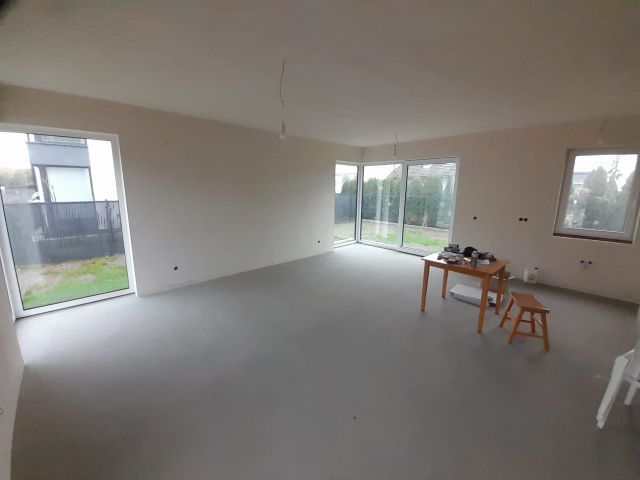 bliźniak, 5 pokoi Magdalenka, Łazy ul.Porcelanowa, boczna ul.Wiejskiej. Zdjęcie 7