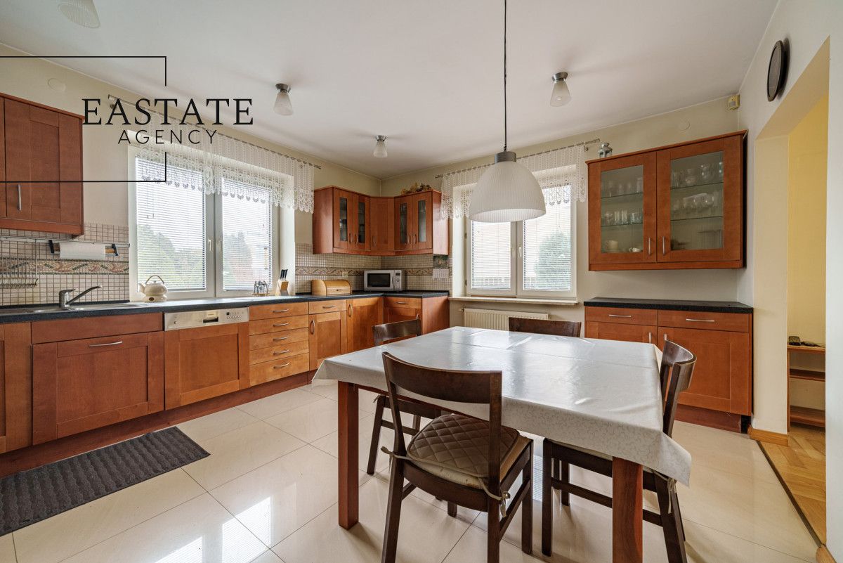 dom wolnostojący, 8 pokoi Warszawa Ursynów, ul. Karczunkowska. Zdjęcie 7